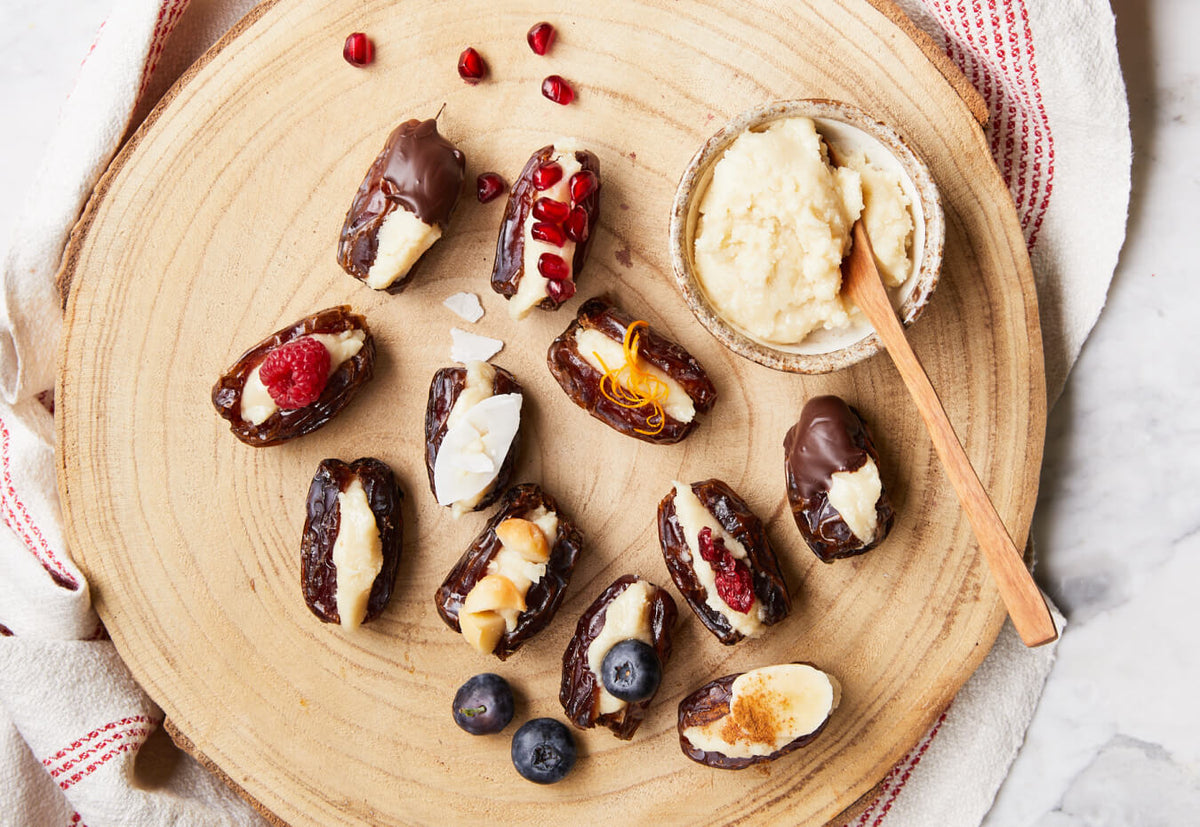 Macadamia Butter & Dates